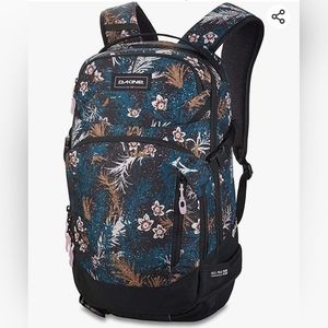 Dakine Women's Heli Pro 20L Backpack Women's